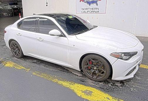 2022 Alfa Romeo Giulia Ti