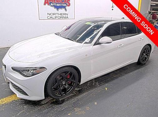 2022 Alfa Romeo Giulia Ti