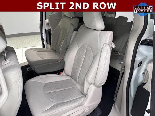 2018 Chrysler Pacifica Hybrid Touring Plus