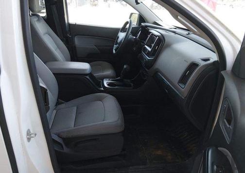 Summit White 2016 Chevrolet Colorado WT
