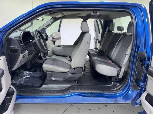 Lightning Blue 2018 Ford F-150 XL