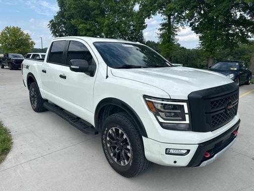 2020 Nissan Titan PRO-4X