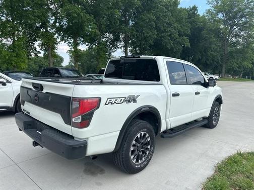 2020 Nissan Titan PRO-4X