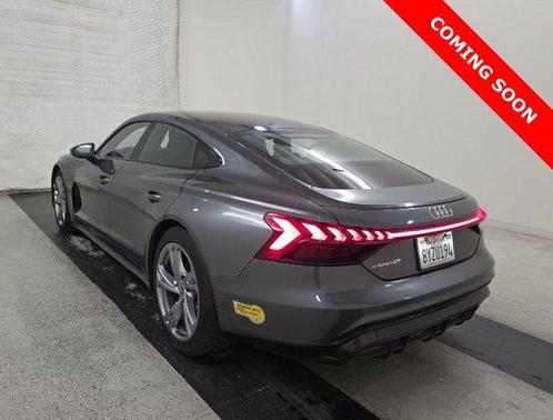 2022 Audi e-tron GT Prestige