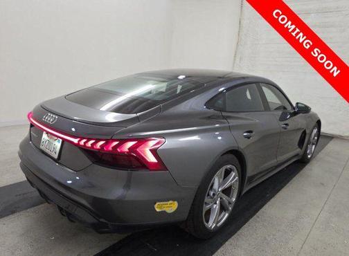 2022 Audi e-tron GT Prestige