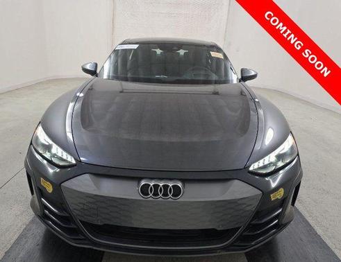 2022 Audi e-tron GT Prestige