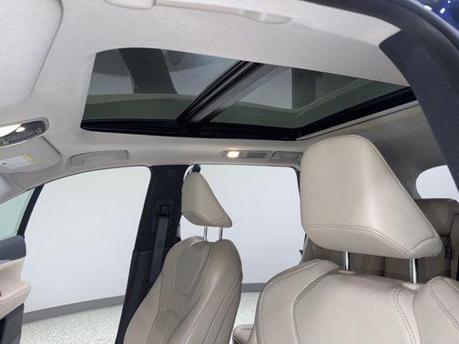 Grand Blue 2023 INFINITI QX60 Luxe