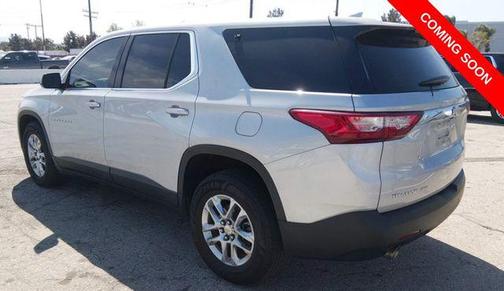 Silver Ice Metallic 2020 Chevrolet Traverse LS