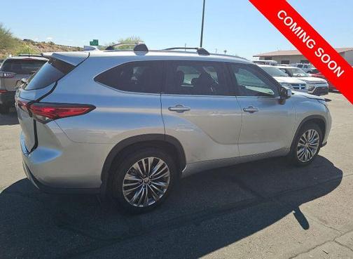 Celestial Silver Metallic 2021 Toyota Highlander Platinum