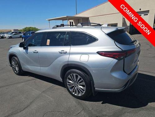 Celestial Silver Metallic 2021 Toyota Highlander Platinum