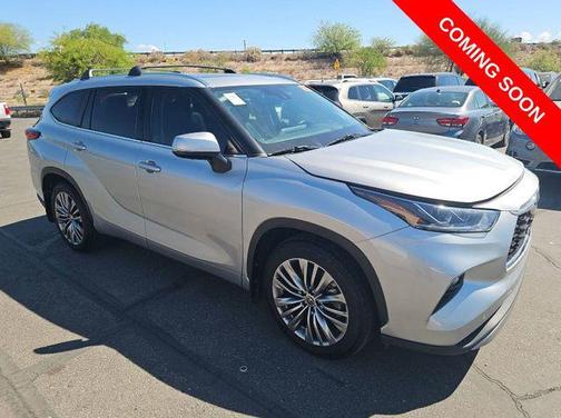 Celestial Silver Metallic 2021 Toyota Highlander Platinum