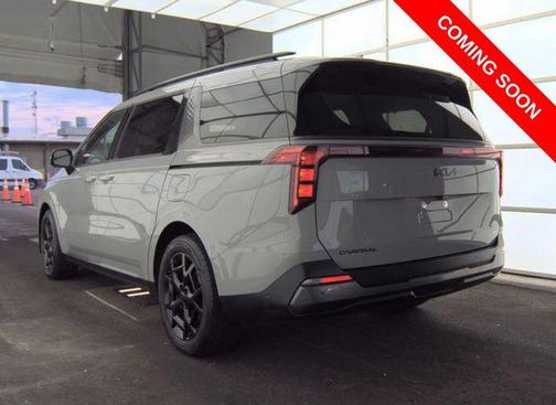 Ceramic Silver 2025 Kia Carnival Hybrid SX