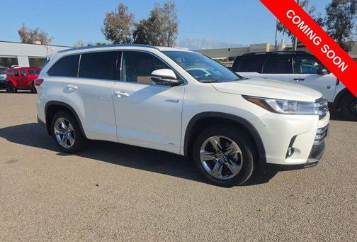 Blizzard Pearl 2019 Toyota Highlander Hybrid Platinum