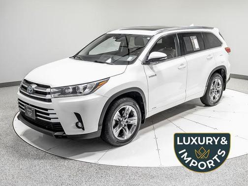 Blizzard Pearl 2019 Toyota Highlander Hybrid Platinum