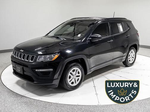 Diamond Black Crystal Pearlcoat 2018 Jeep Compass Sport