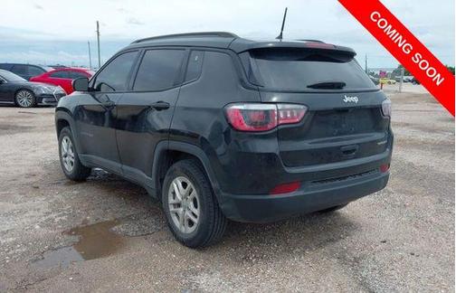 Diamond Black Crystal Pearlcoat 2018 Jeep Compass Sport