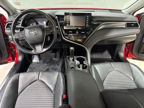 Ruby Flare Pearl 2021 Toyota Camry SE