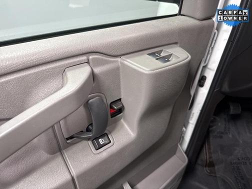 2016 Chevrolet Express 2500 LS