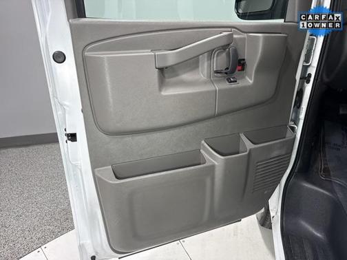 2016 Chevrolet Express 2500 LS