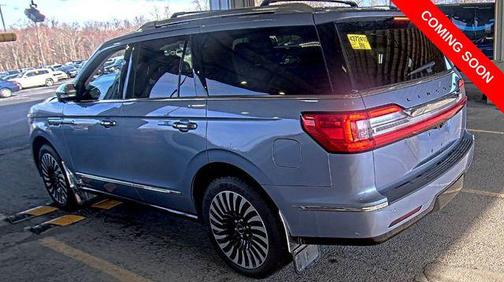 Crystal Blue Metallic 2019 Lincoln Navigator Black Label