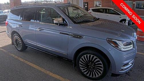 Crystal Blue Metallic 2019 Lincoln Navigator Black Label