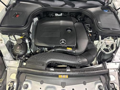 2021 Mercedes-Benz GLC 300 4MATIC