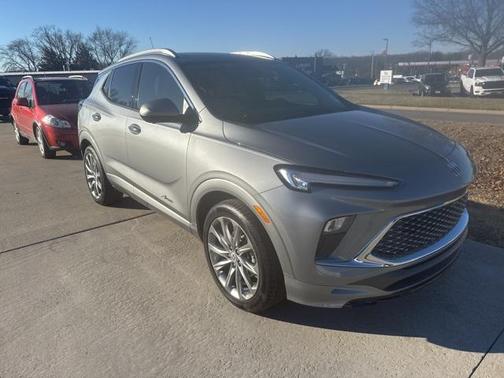2024 Buick Encore GX Avenir