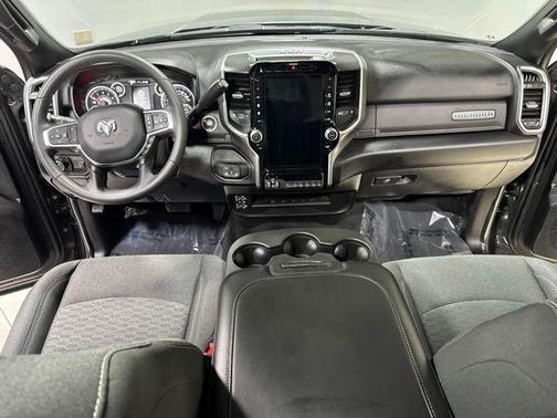 Granite Crystal Metallic Clearcoat 2025 RAM 2500 Big Horn Crew Cab 4x4 6'4' Box
