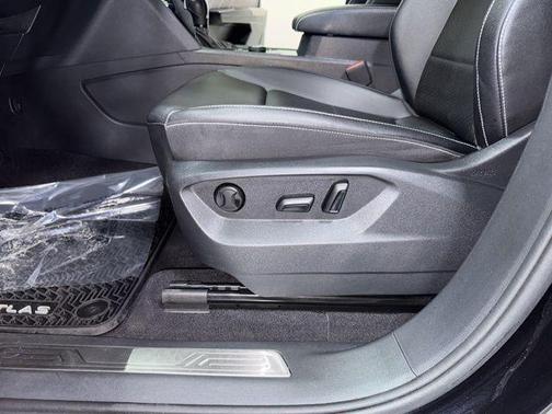 2022 Volkswagen Atlas 2.0T SE w/Technology 4MOTION