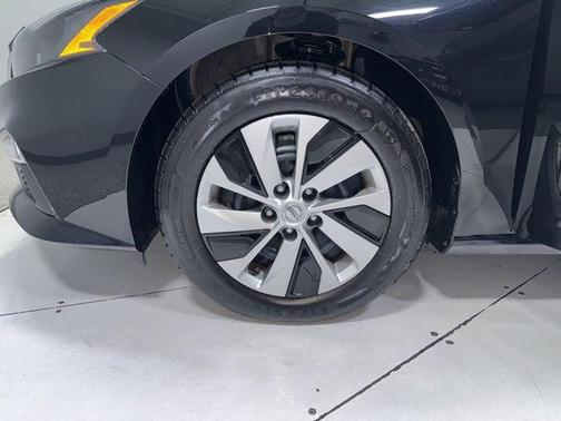 2022 Nissan Altima S FWD