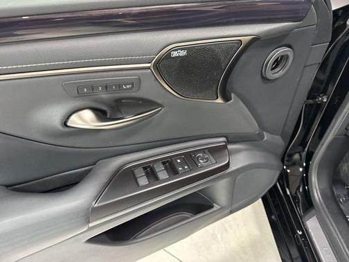 2019 Lexus ES 350 Ultra Luxury