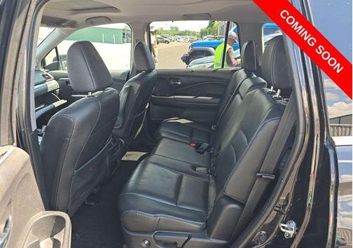 Crystal Black Pearl 2019 Honda Pilot EX-L