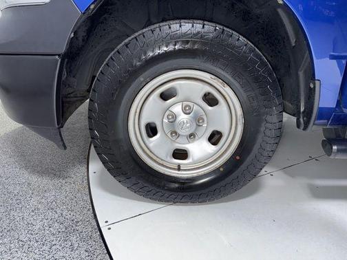 Blue Streak Pearlcoat 2017 RAM 1500 Tradesman