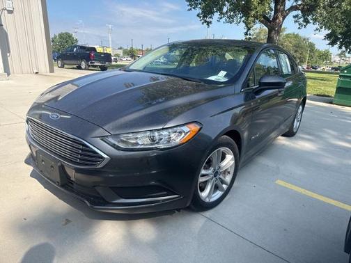 2018 Ford Fusion Hybrid S