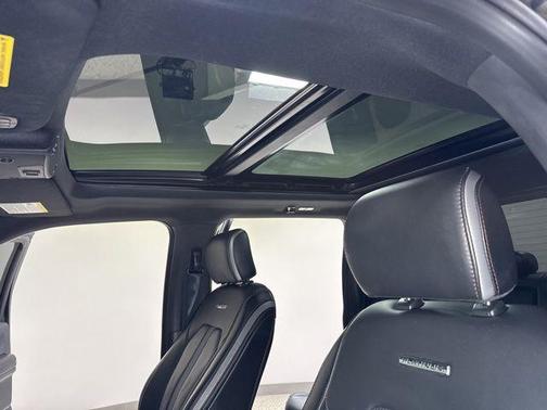 Black Metallic 2019 Ford F-150 Platinum