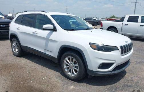Bright White Clearcoat 2019 Jeep Cherokee Latitude