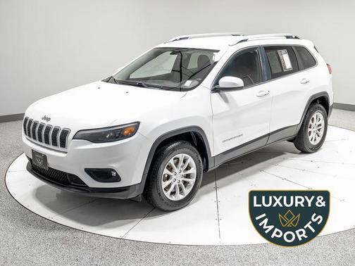 Bright White Clearcoat 2019 Jeep Cherokee Latitude