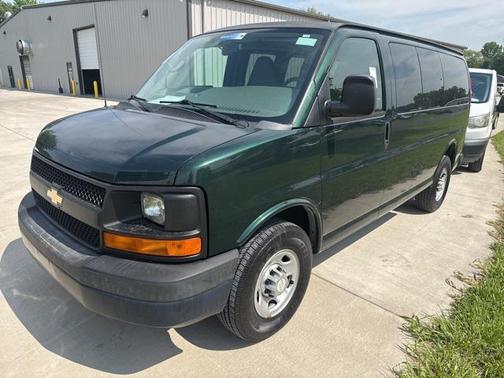 2015 Chevrolet Express 2500 LS