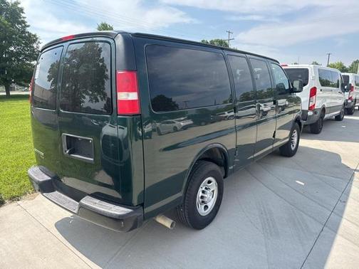 2015 Chevrolet Express 2500 LS