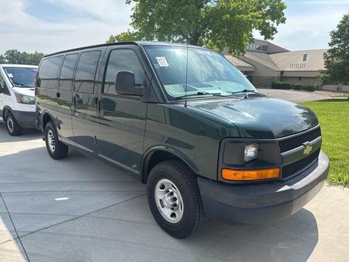 2015 Chevrolet Express 2500 LS