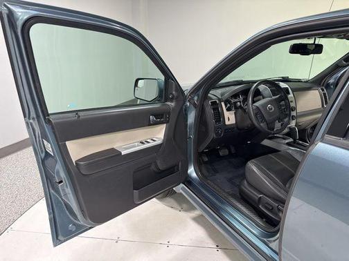 2010 Mercury Mariner Premier