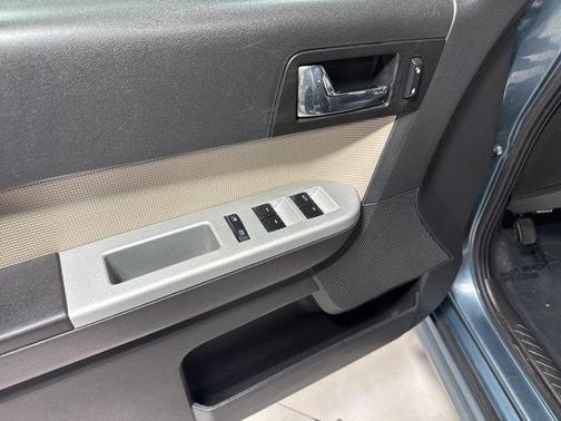 2010 Mercury Mariner Premier