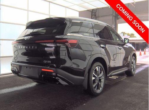 Mineral Black 2023 INFINITI QX60 Luxe