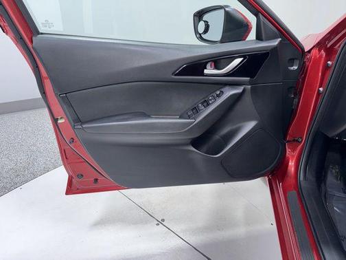 2014 Mazda Mazda3 i Sport