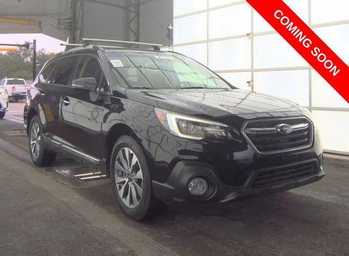Crystal Black Silica 2019 Subaru Outback 2.5i Touring