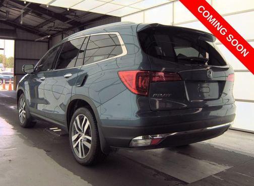 Teal 2018 Honda Pilot Touring