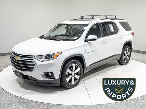 Summit White 2019 Chevrolet Traverse LT Leather
