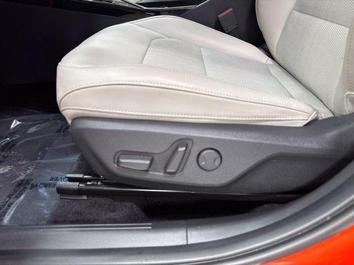 Fire Orange 2023 Kia Niro EX