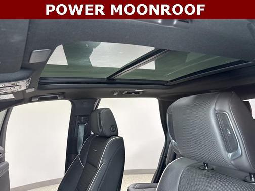 2023 Cadillac Escalade Sport