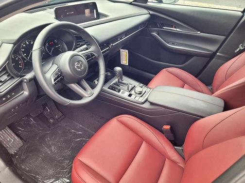 2026 Mazda CX-30 2.5 S Carbon Edition